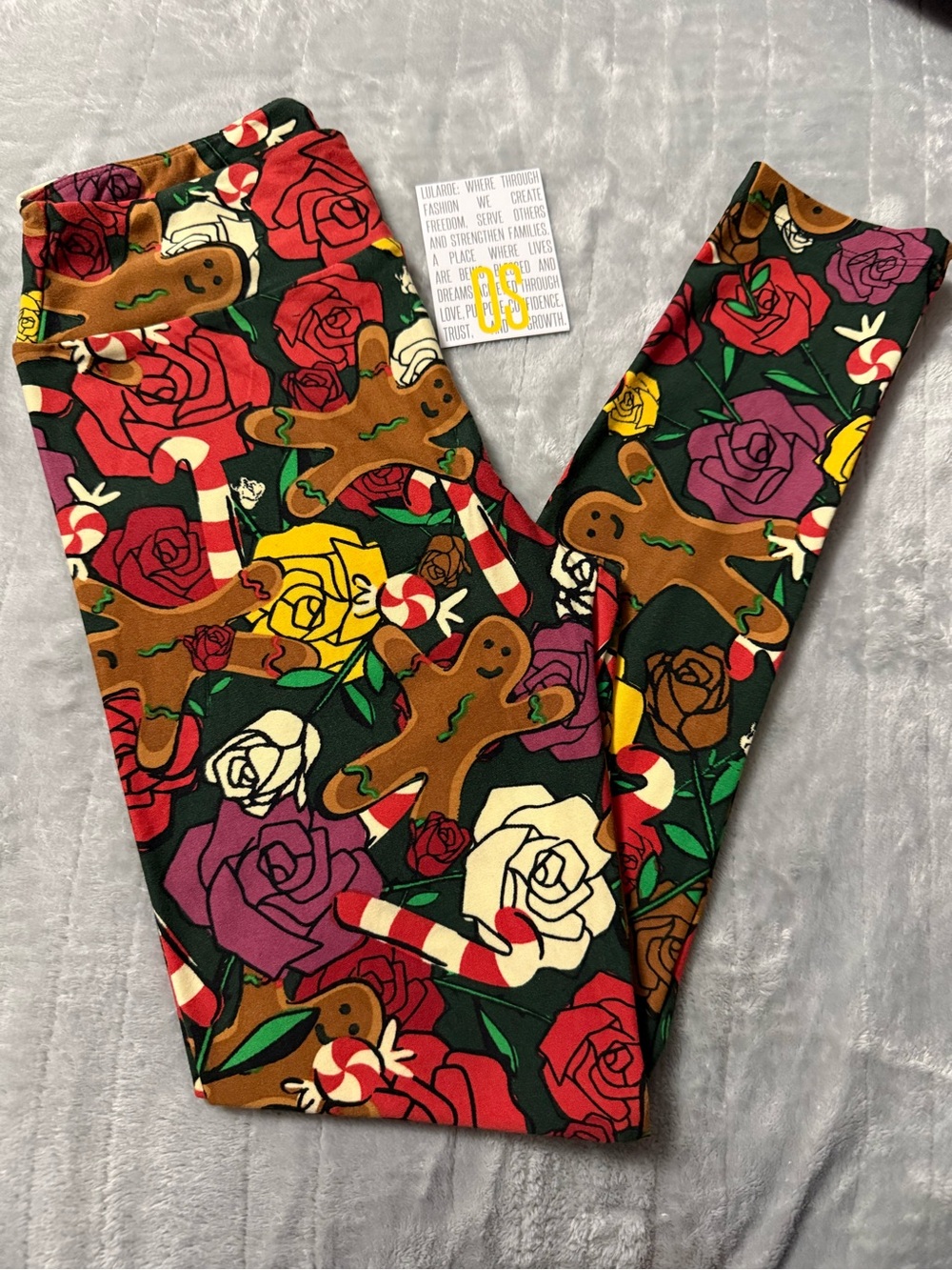 New Lularoe OS gingerbread man & roses Christmas leggings